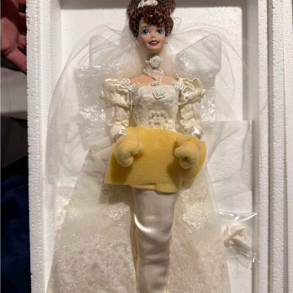Romantic Rose Bride Barbie NIB limited addition second in series